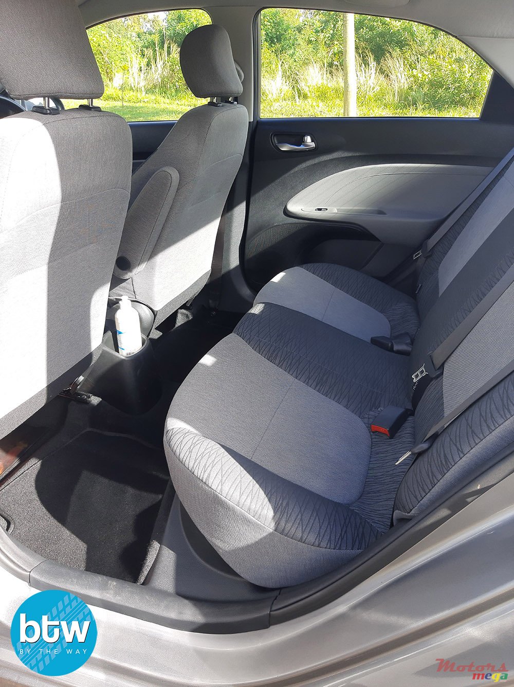 2020' Kia Rio photo #4