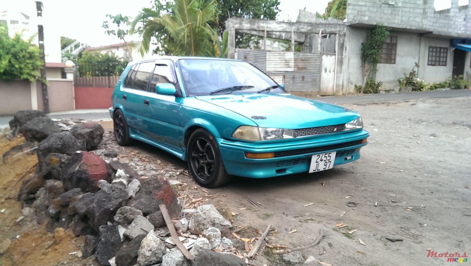 1997' Toyota Tazz photo #2