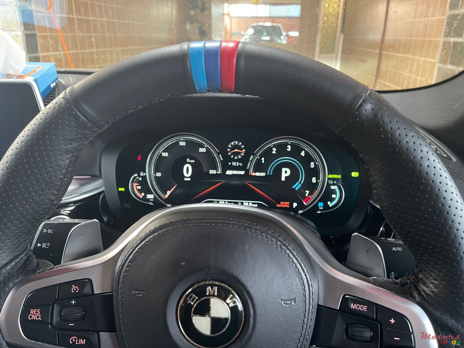 2017' BMW 530 530e Hybrid with M5 bumpers photo #3