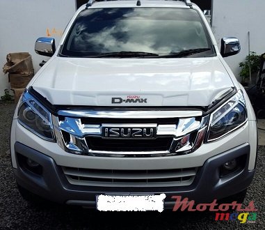 2013' Isuzu photo #1