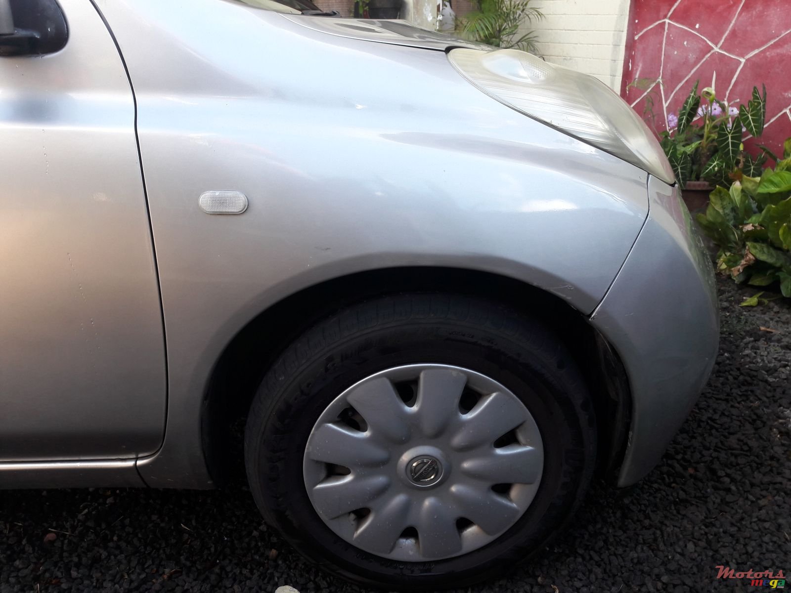 2003' Nissan March photo #1