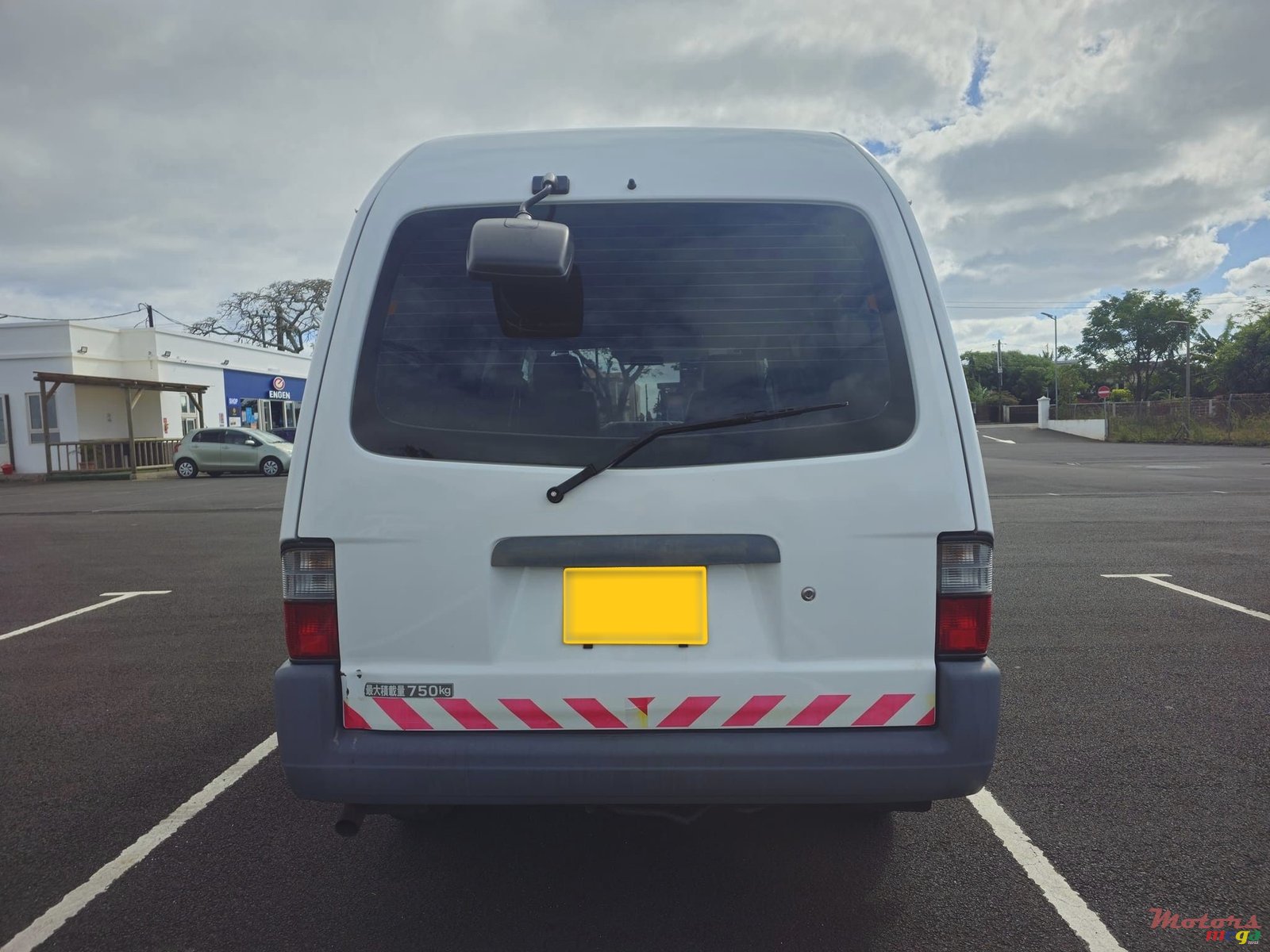 2007' Mazda Bongo Goods Vehicle photo #3