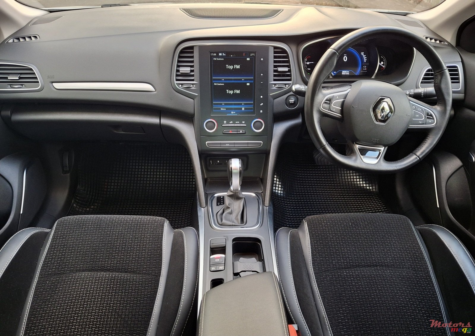 2019' Renault photo #3