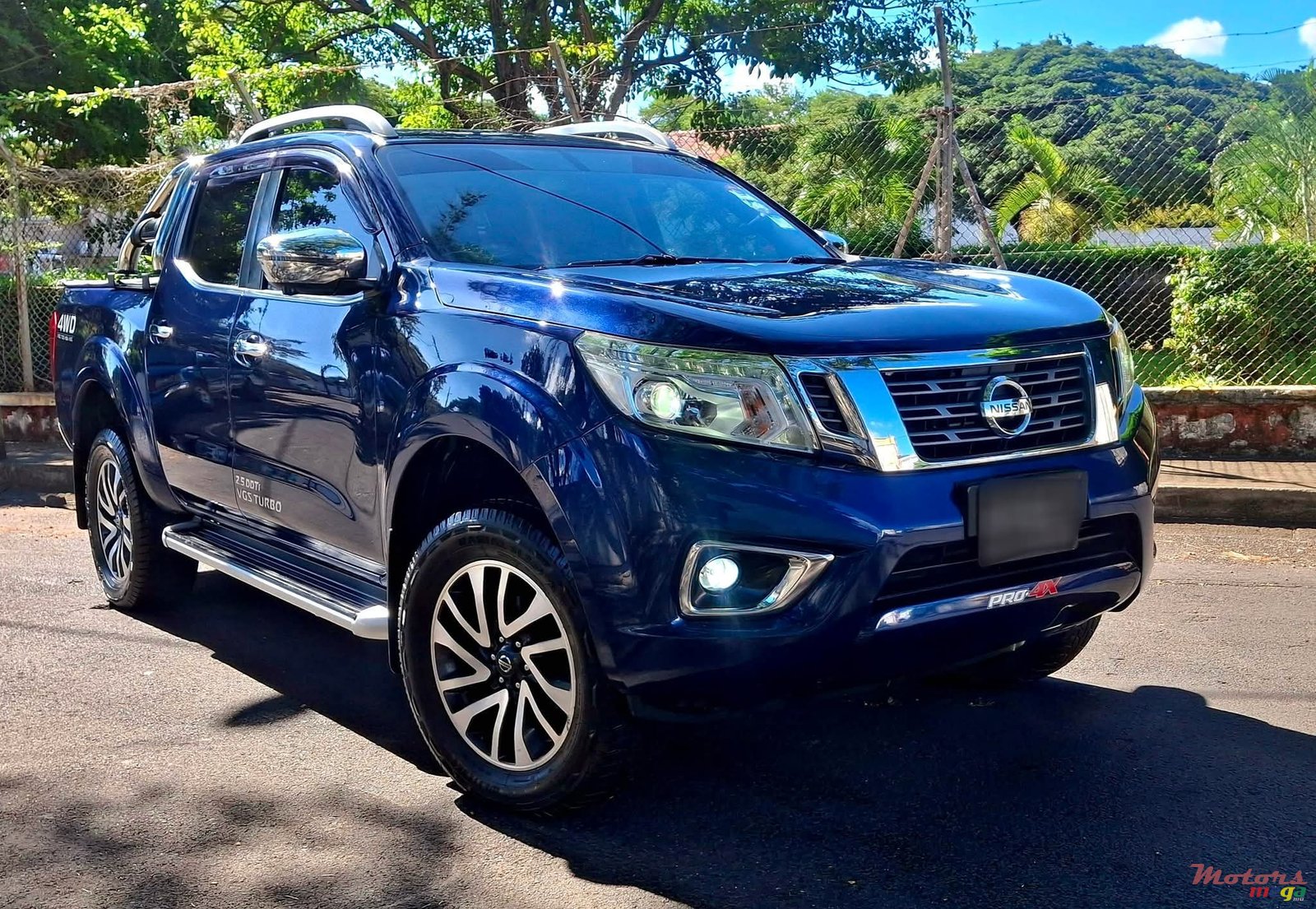 2018' Nissan photo #1