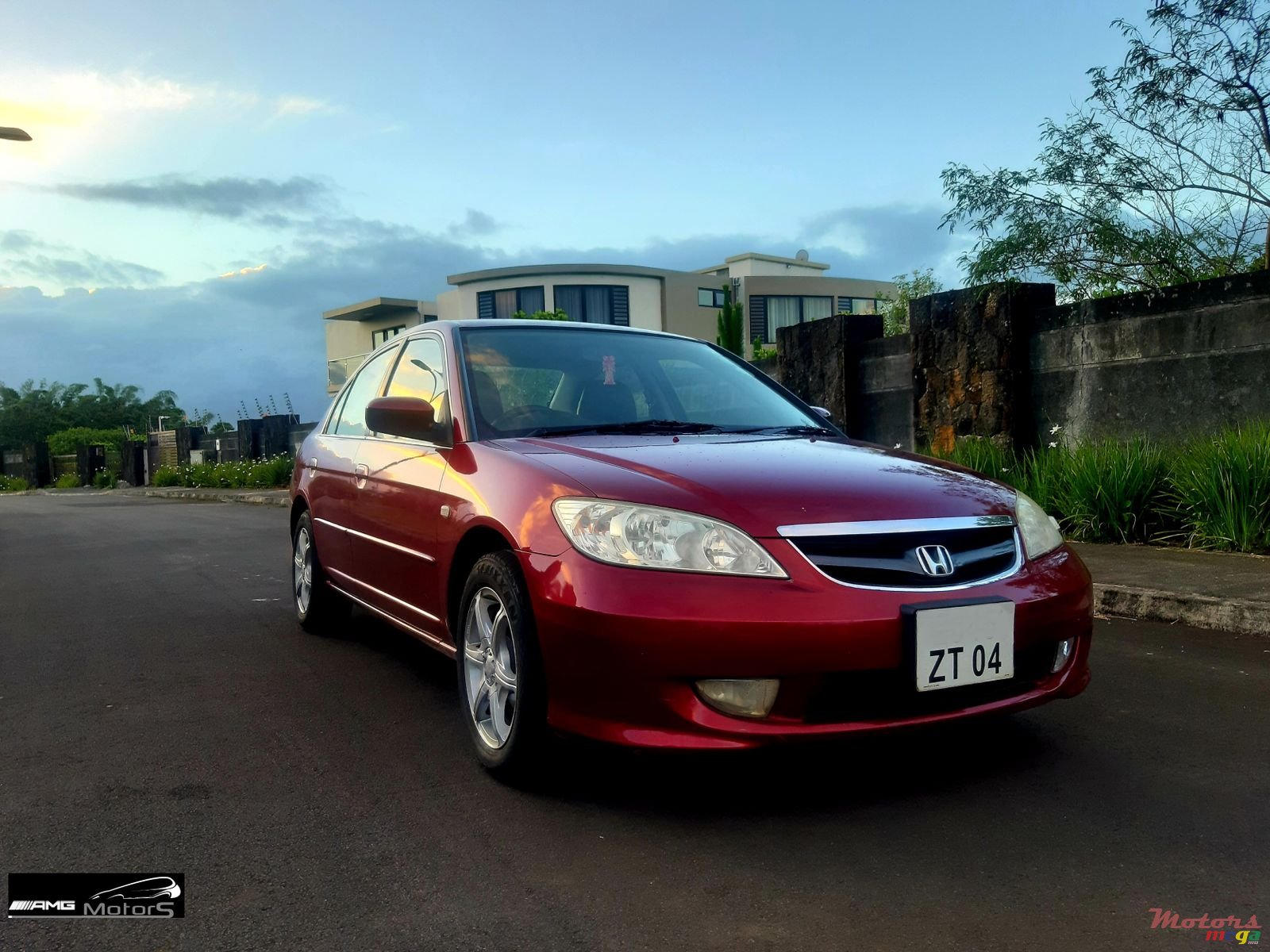 2004' Honda Civic ES 1.6 photo #2