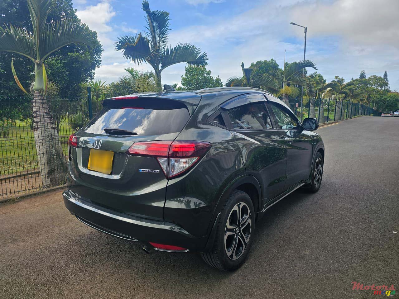 2017' Honda Vezel Z 1.5 photo #4