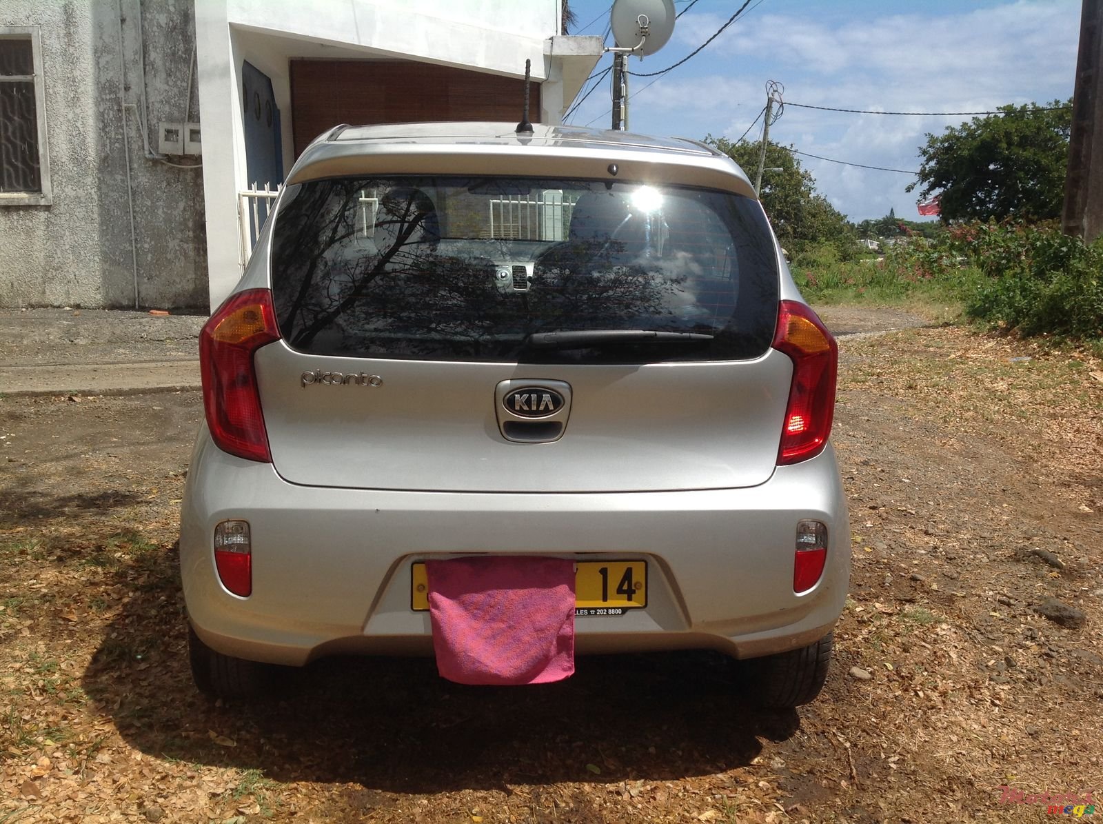 2014' Kia Picanto 1.0 photo #4