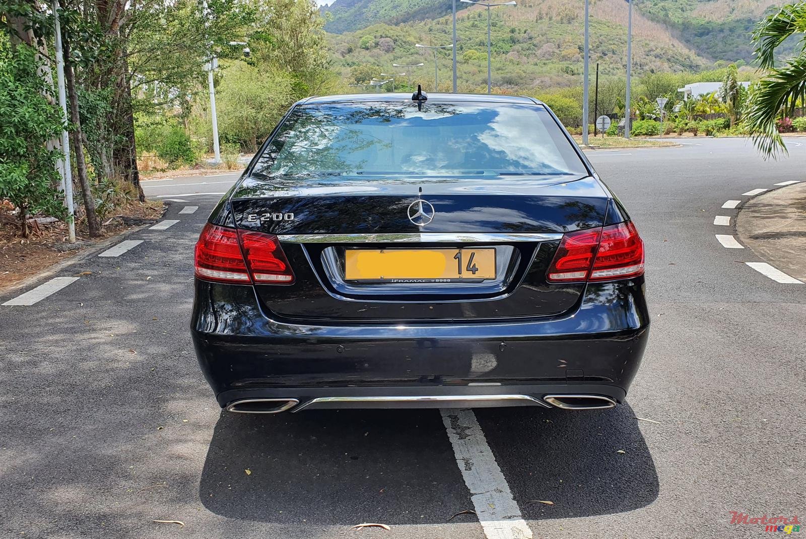 2014' Mercedes-Benz photo #3