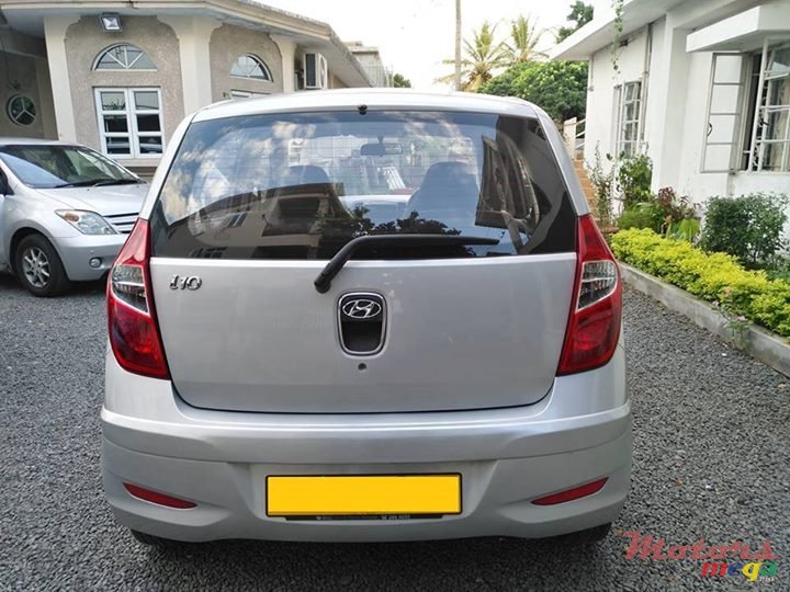 2013' Hyundai i10 photo #3