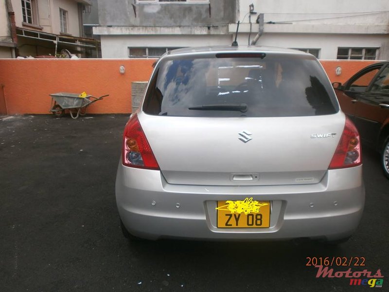 2008' Suzuki Swift photo #2