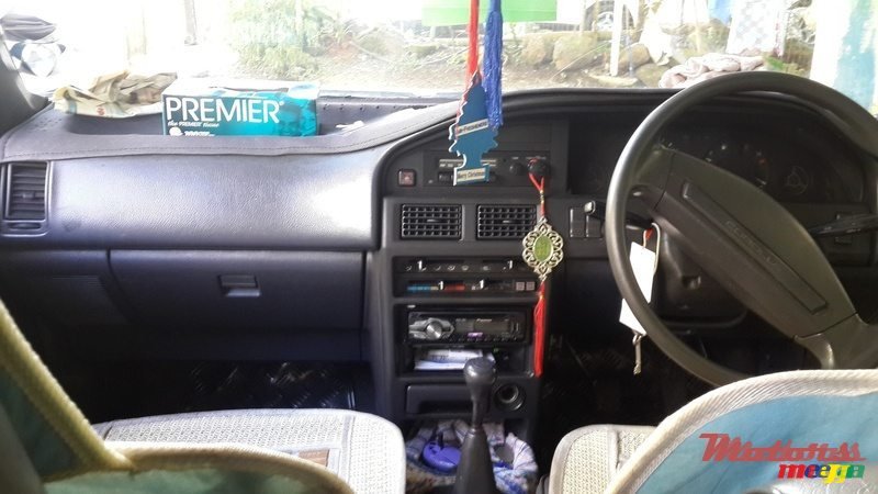 1988' Toyota Corolla photo #3