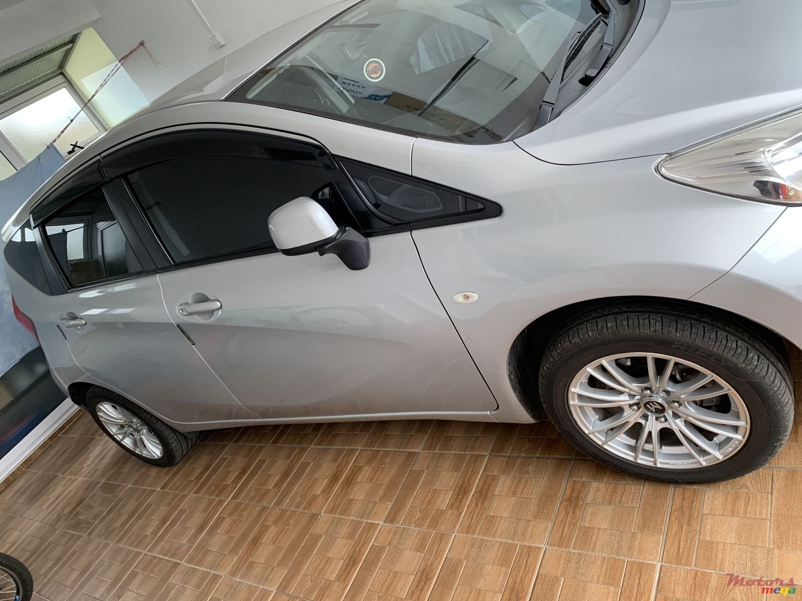 2013' Nissan Note photo #2