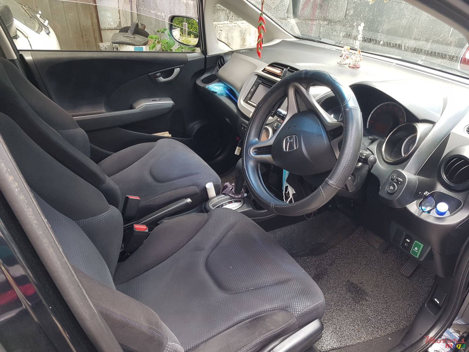 2013' Honda Insight photo #3