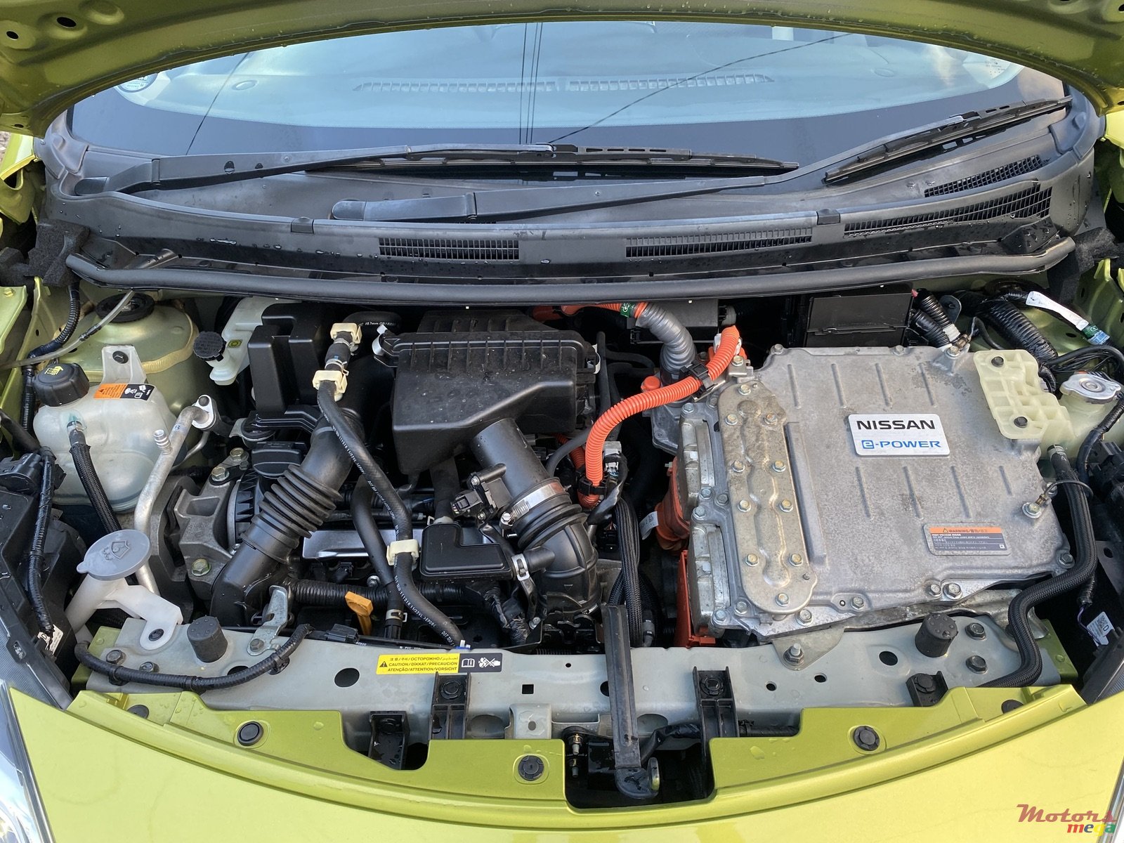 2017' Nissan Note E-Power photo #7