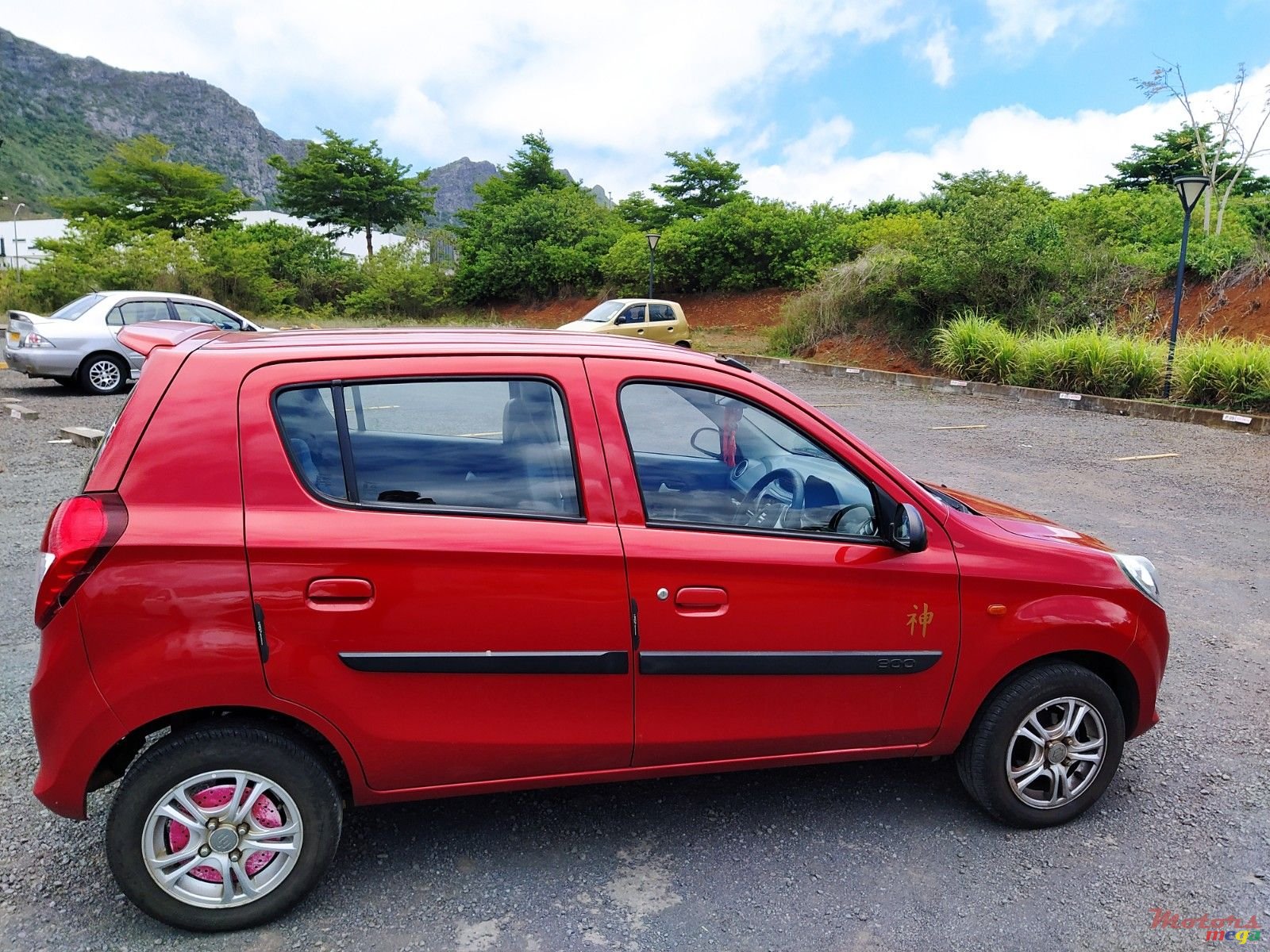2015' Suzuki Alto photo #5