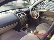 2006' Renault Classic photo #4