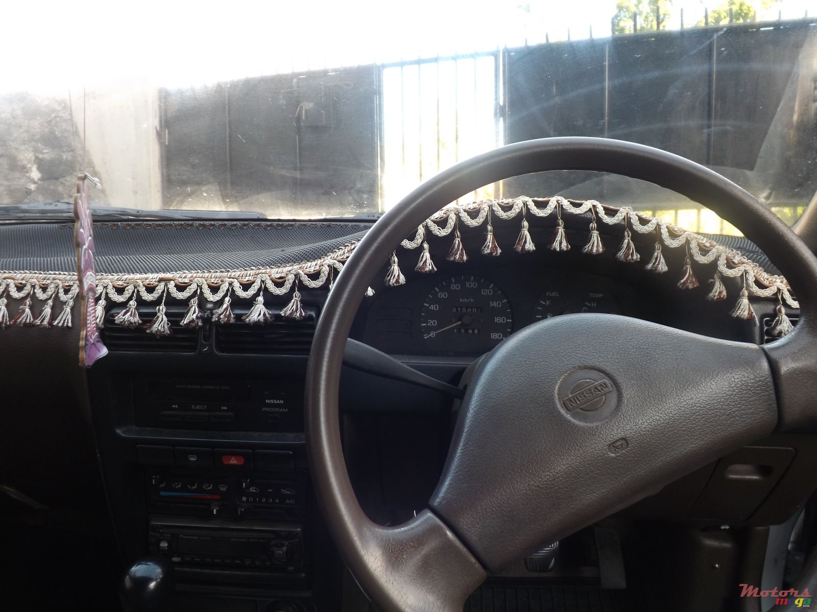 1992' Nissan Sunny B13 photo #6