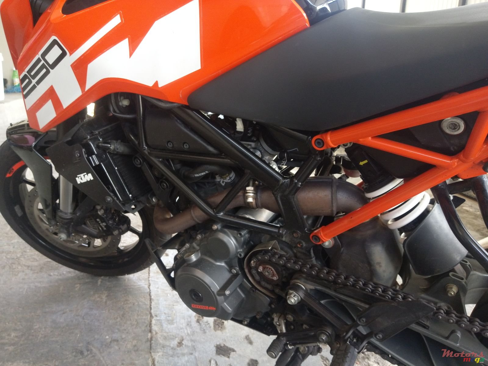2017' KTM Duke 250 photo #2