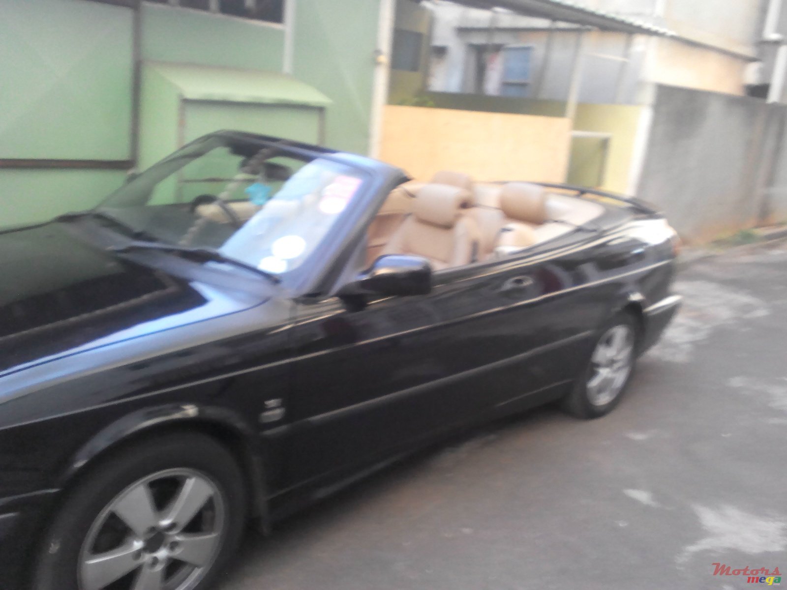 2002' Saab 9-3 Sport Convertible photo #1