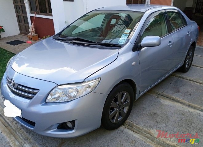 2010' Toyota Corolla photo #2
