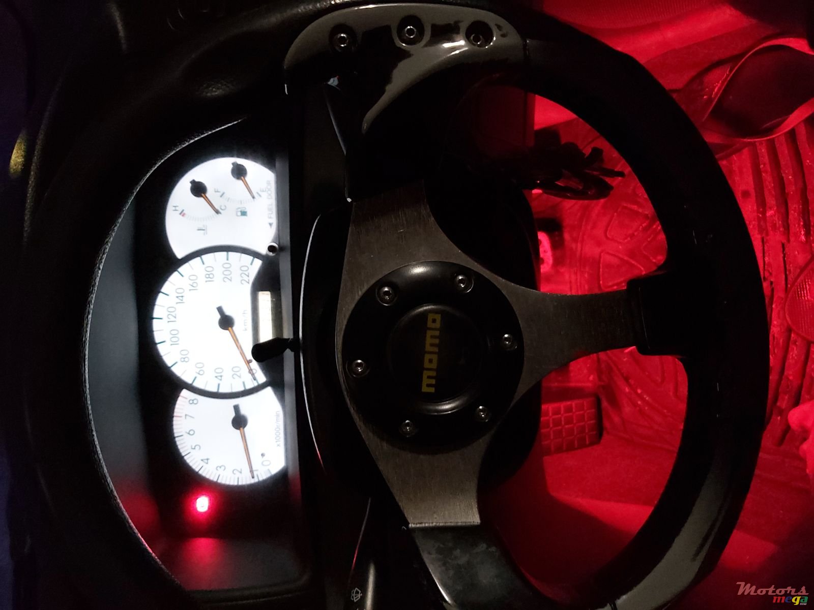 2001' Toyota Corolla NZE photo #6