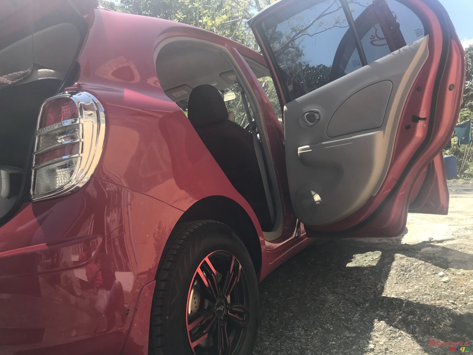 2011' Nissan Ak13 photo #7