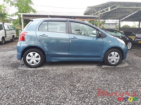 2007' Toyota Yaris photo #4