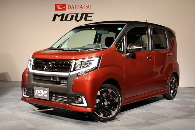 2015 Daihatsu Move Custom