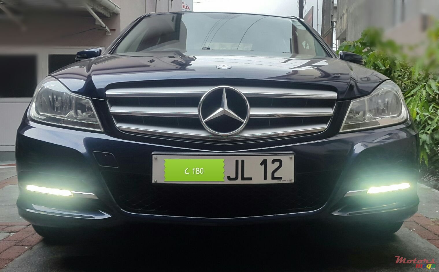 2012' Mercedes-Benz C-Class photo #5