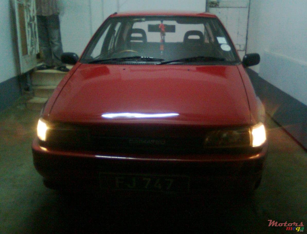 1992' Daihatsu Charade NA photo #9