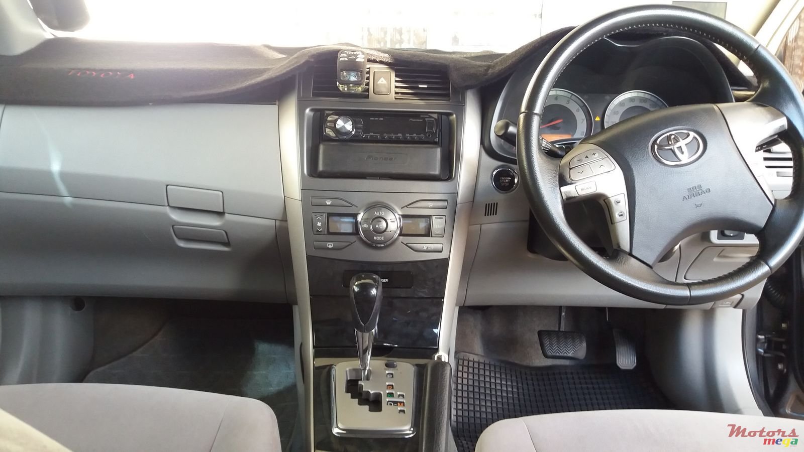 2007' Toyota Axio 1.8 photo #6