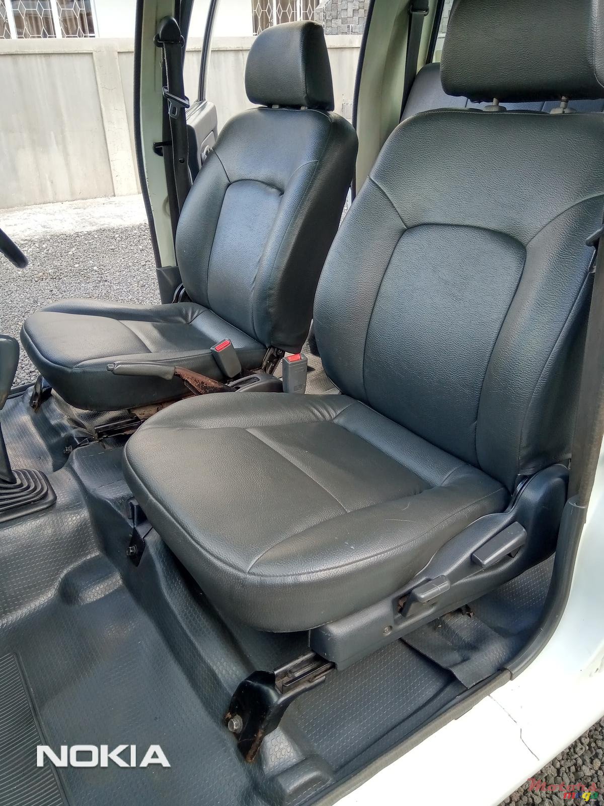 2007' Mitsubishi L 200 2 X 4 THAILAND. photo #3