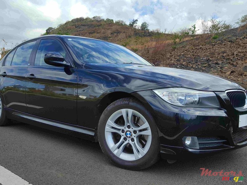 2010' BMW 3 Series E90 Facelift photo #1