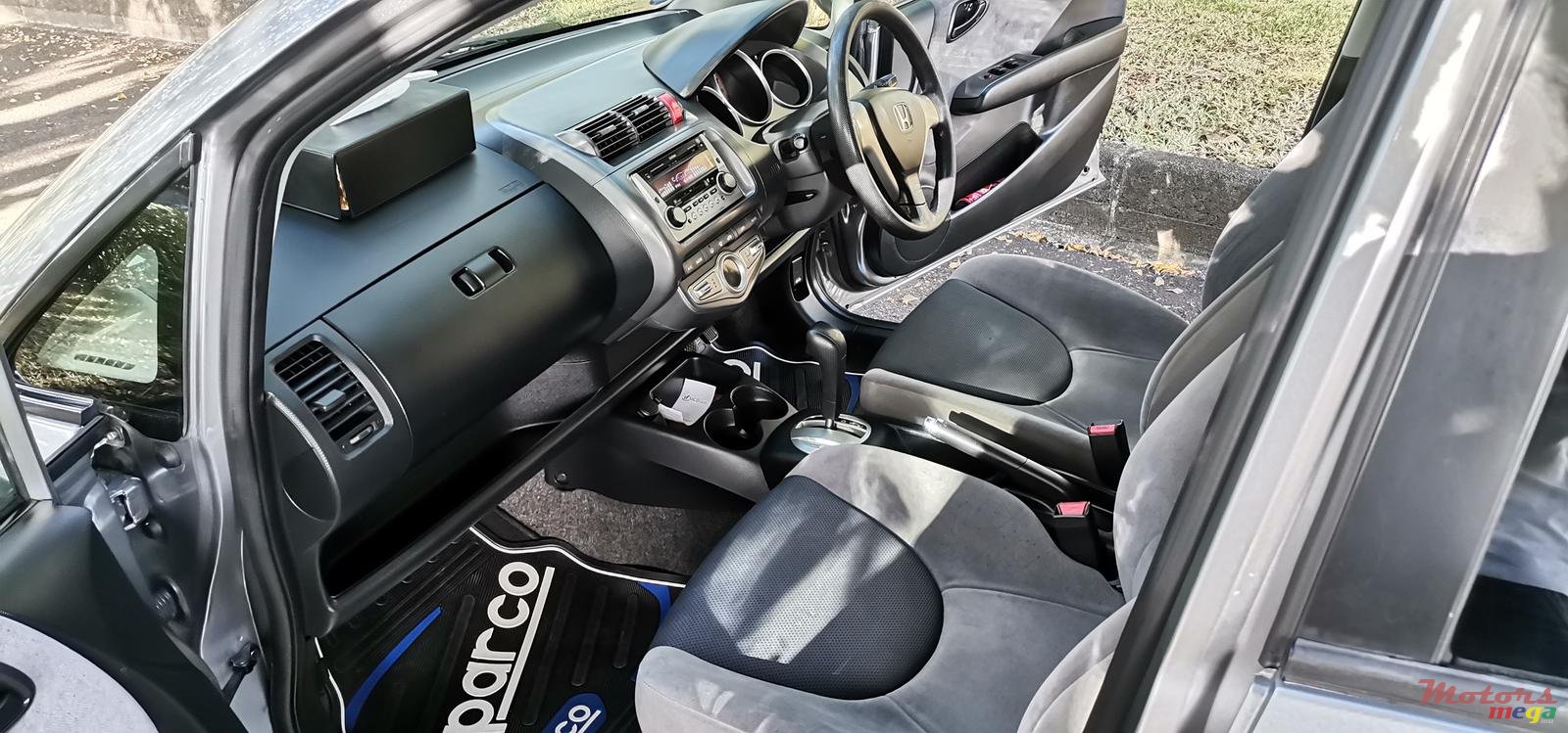 2007' Honda Fit photo #3