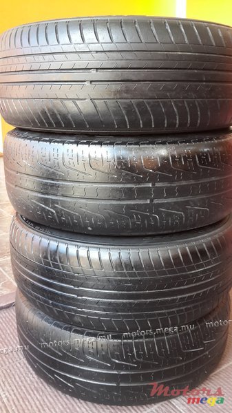 2000' BMW Alloy Wheel 15" photo #4