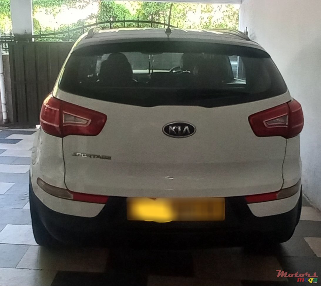 2011' Kia Sportage photo #1