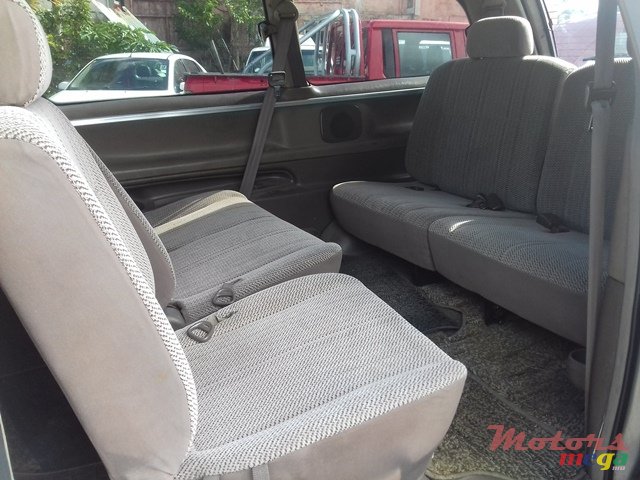 1996' Toyota Lucida photo #6