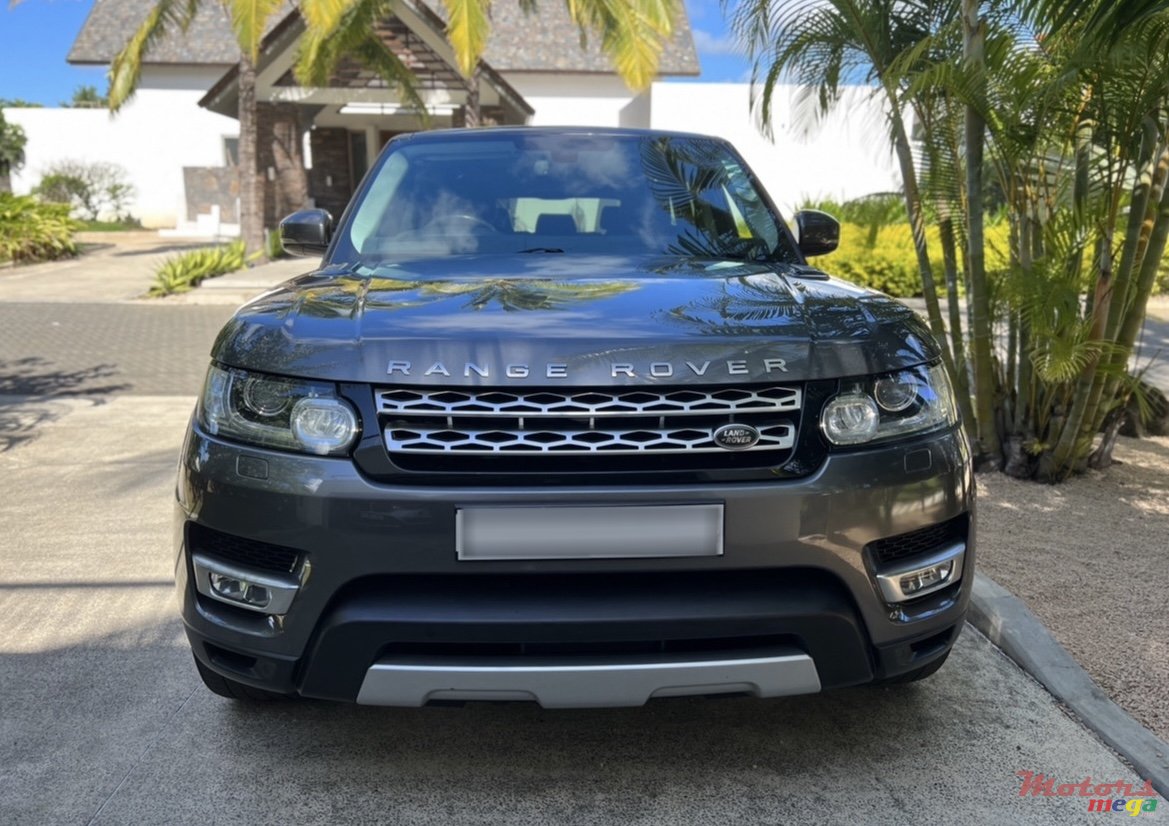 2015' Rover Range Rover SPORT photo #1