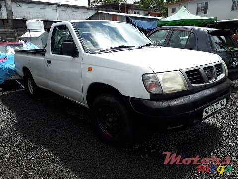 2004' Nissan Single Cab photo #1