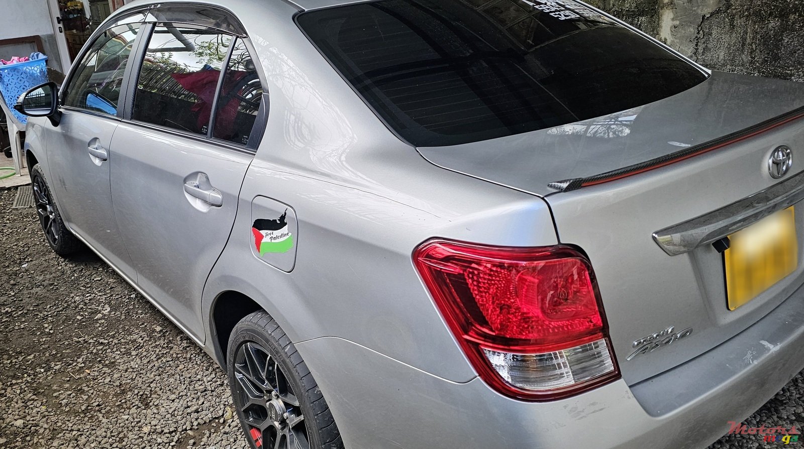 2013' Toyota Axio photo #5