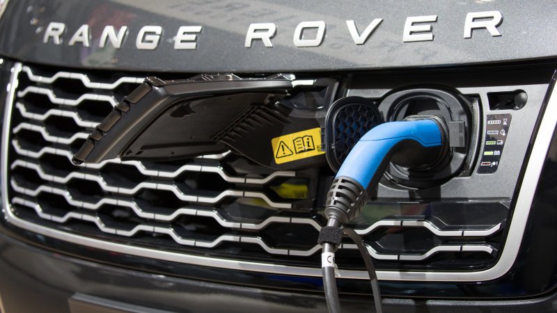 BMW and Jaguar Land Rover to jointly develop electric car tech