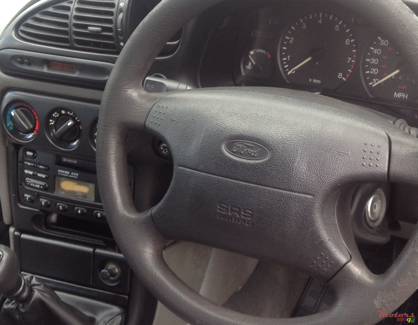 2000' Ford Mondeo photo #5