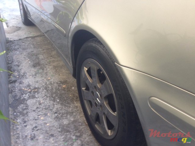 2008' Mercedes-Benz photo #5