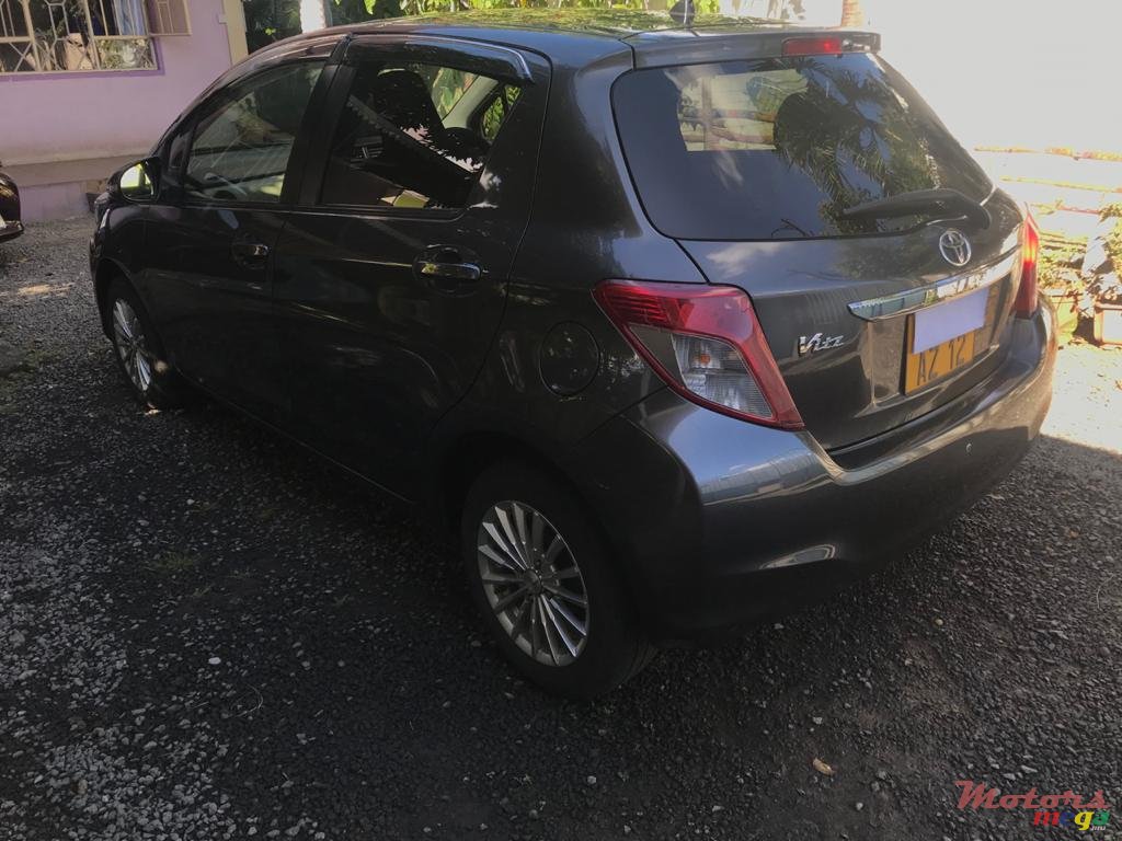 2012' Toyota Vitz No photo #6