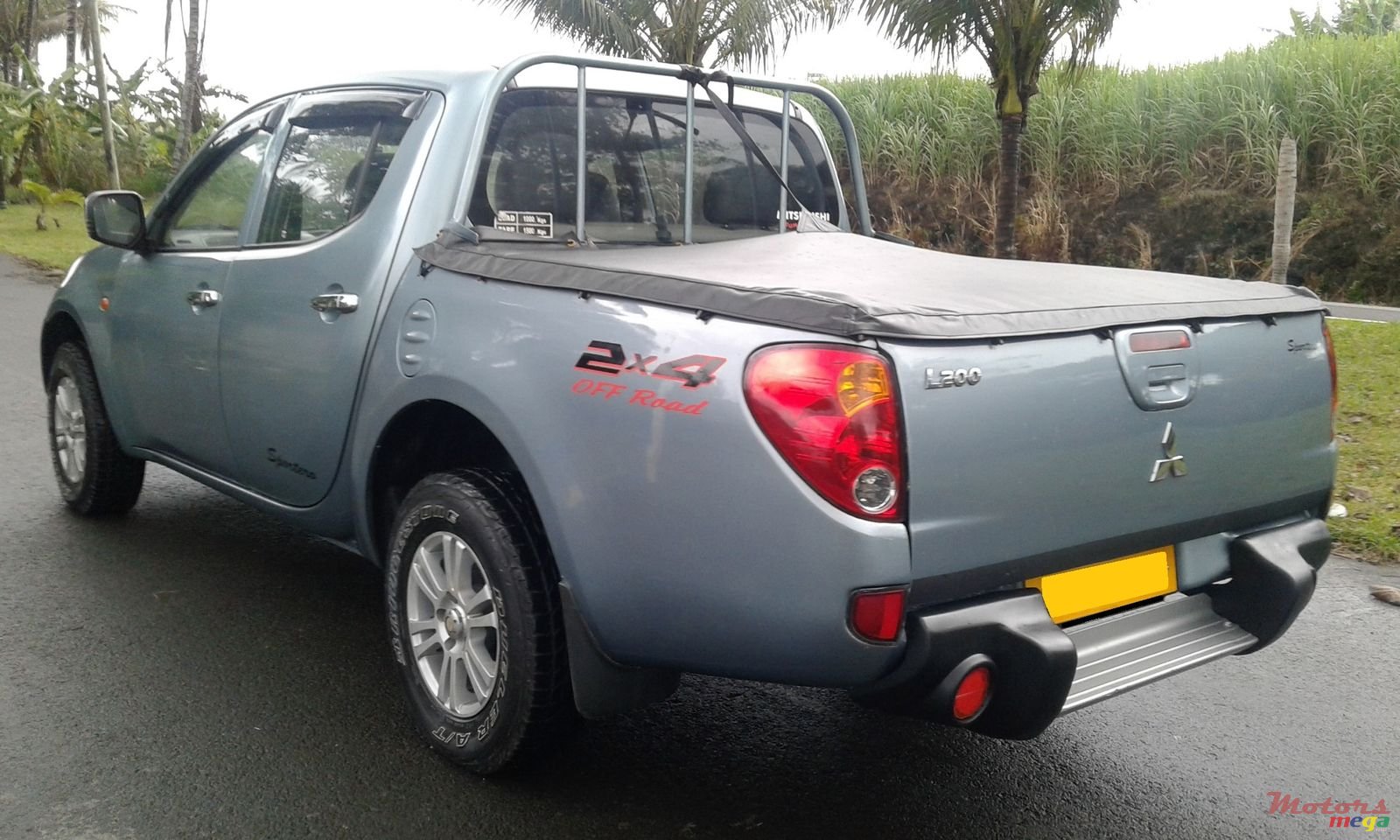 2007' Mitsubishi Sportero photo #4