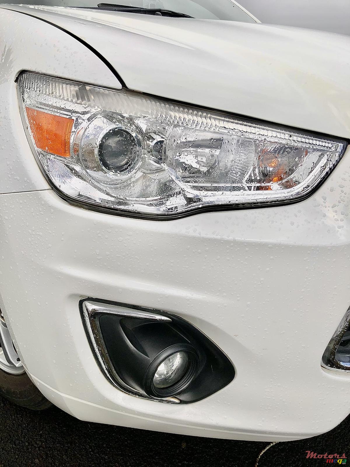 2016' Mitsubishi ASX photo #5