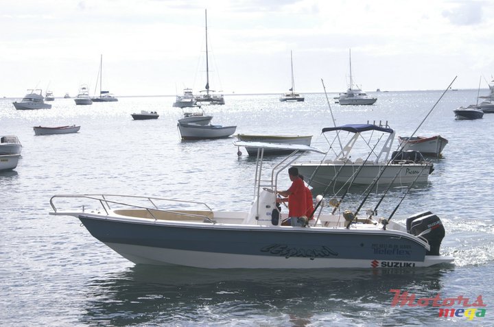 2008' Suzuki pro 2000 photo #1