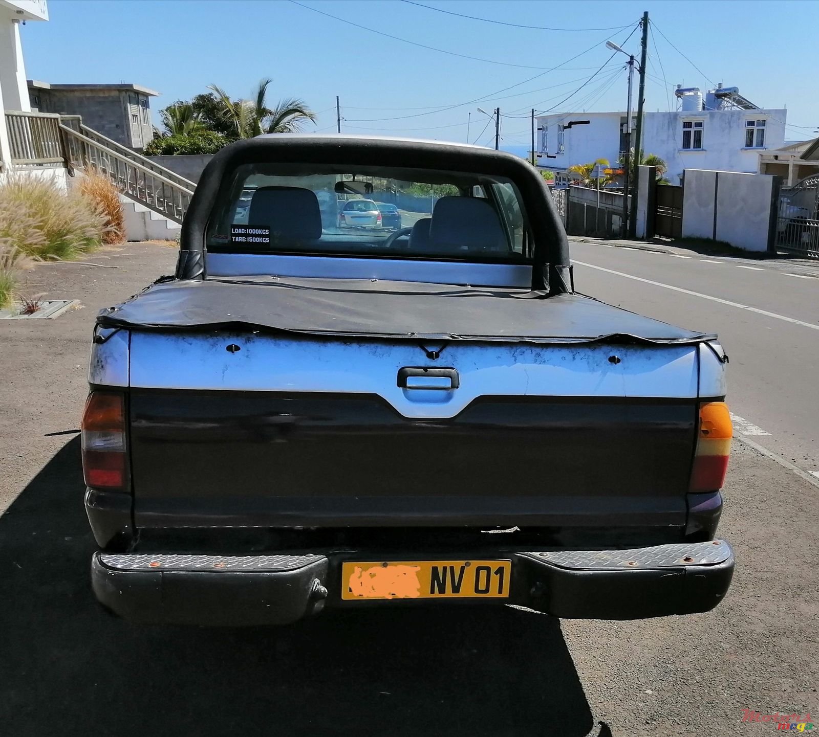 2001' Mitsubishi L 200 photo #1