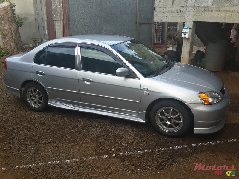 2000' Honda Civic VTec photo #1