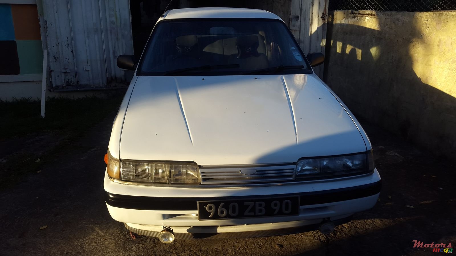 1992' Mazda 626 photo #1